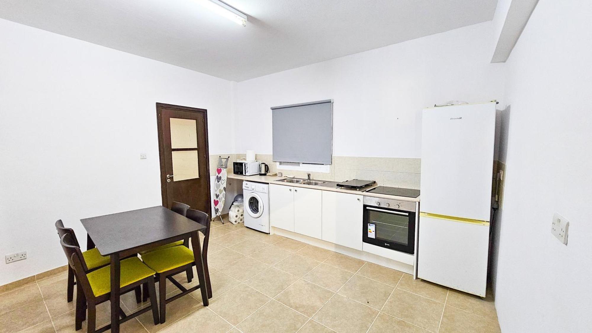 Sky Line City Apartment, 150M From Chabad Lubavitch Lárnaca Exterior foto